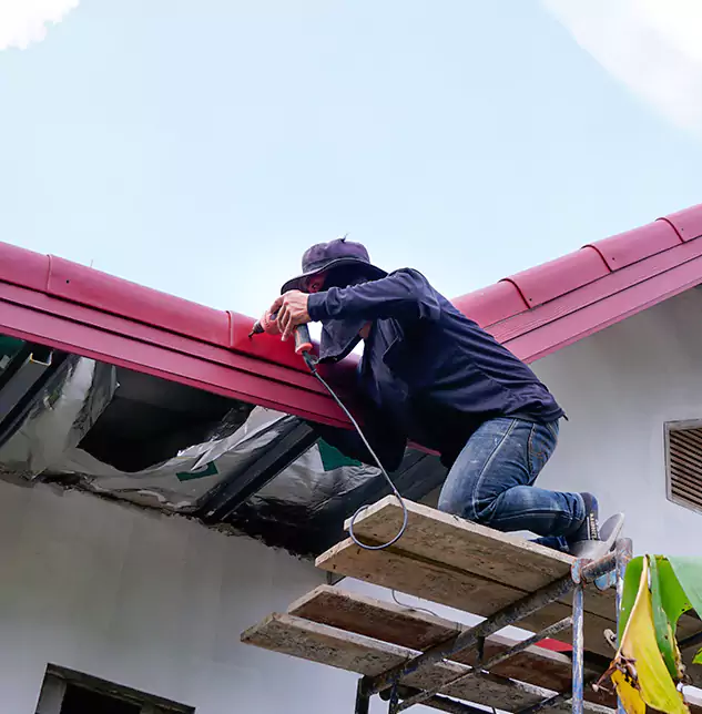 Expert Gutter and Roof Repair: Keeping Tinley Park Properties Dry and Protected