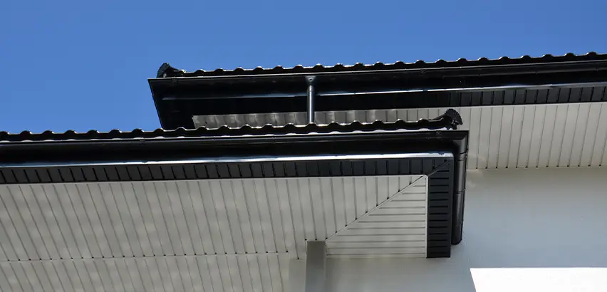 Roof Overhang Repair in Tinley Park